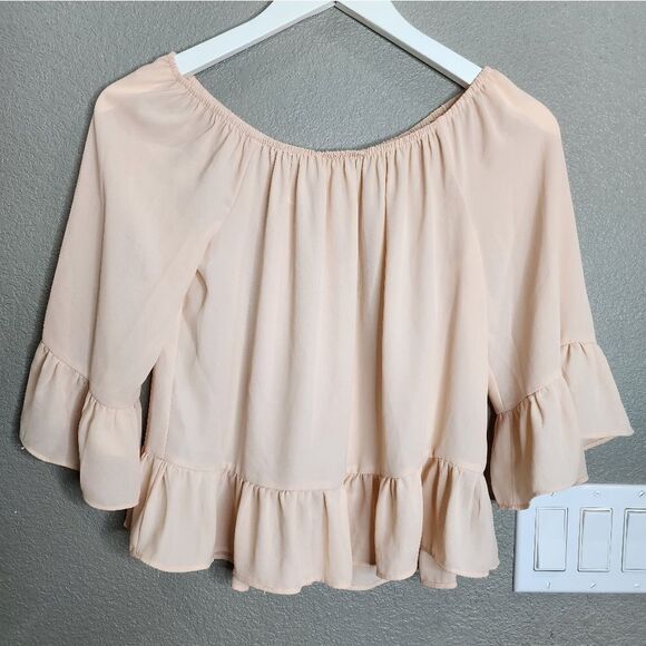 Bar lll Pink Off The Shoulder Ruffle Sleeve Blouse - Picture 3 of 8